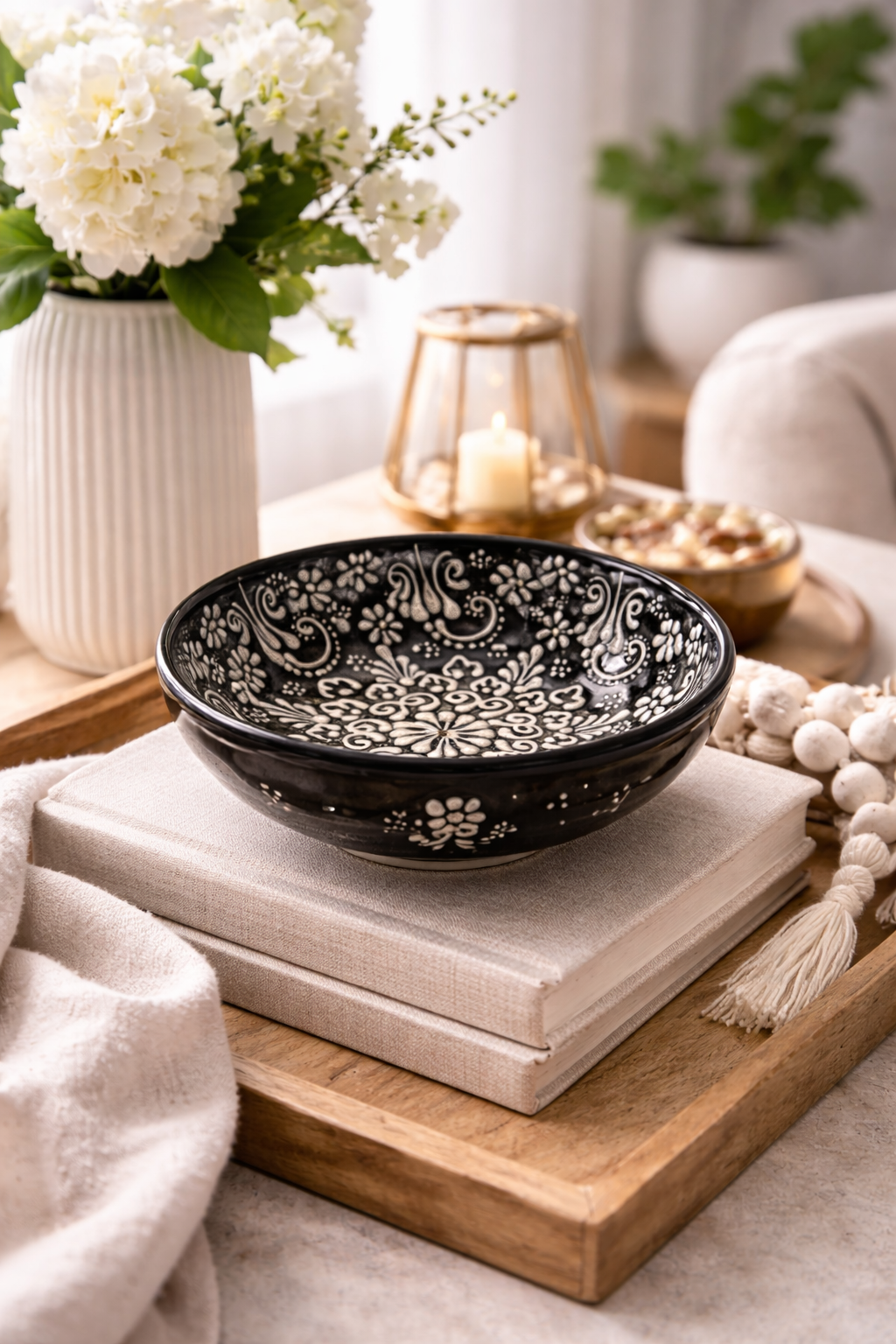 Midnight Lace Bowl